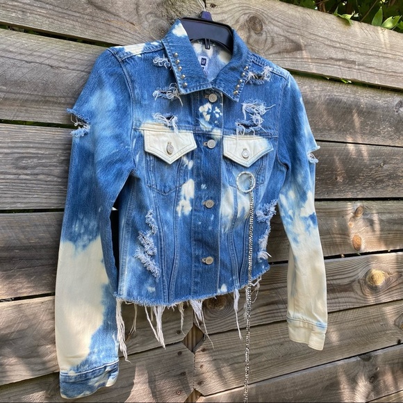 Custom Made  Gap Cropped Jean Jacket size small - Picture 3 of 6